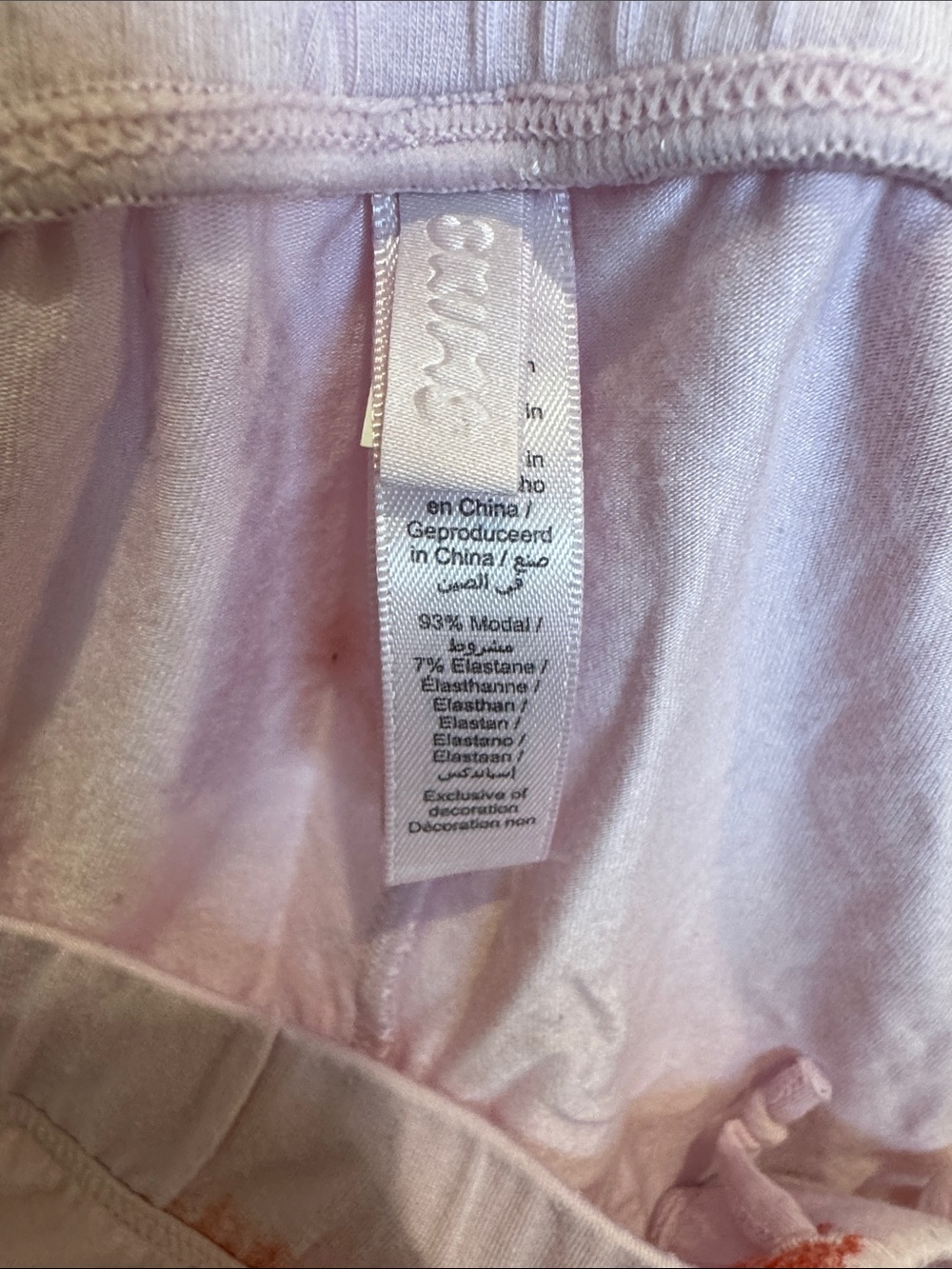 SKIMS Pink Lip-Print Lounge Top and Pants Set #470 - Picture 5 of 7
